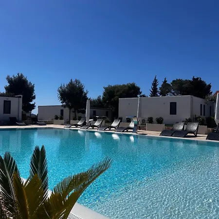 Mobile Si Ace Village Twins With Pool, Croatia Üdülőpark
